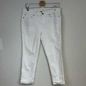 Women’s GAP size 8/29 Premium Skinny Jeans, White, cuffed hem